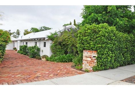 Property photo of 3 Clarke Street Hilton WA 6163