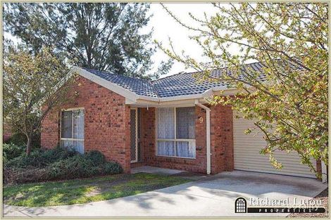 9/74 Britten-Jones Dr, Holt, ACT 2615