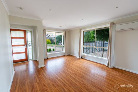 Property photo of 19 Pontisford Court Kilmore VIC 3764