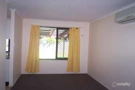 Property photo of 21 Gordon Crescent Sandstone Point QLD 4511
