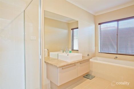 Property photo of 10 Myrtle Grove Road Ballan VIC 3342