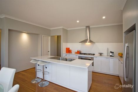 Property photo of 13 Erlon Way Harrisdale WA 6112