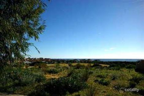 25 Endeavour Cir, Wannanup, WA 6210