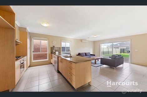 Property photo of 15 Dartmouth Chase Derrimut VIC 3026