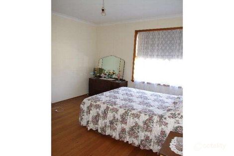 Property photo of 39 Hallett Crescent Wangaratta VIC 3677