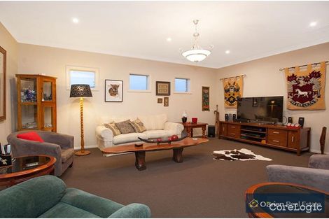 Property photo of 4 Dugan Court Pakenham VIC 3810