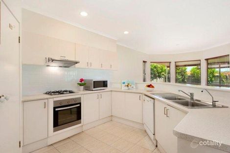 Property photo of 39 Avondale Drive Banora Point NSW 2486