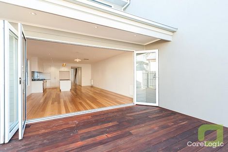 Property photo of 19 Russell Place Williamstown VIC 3016