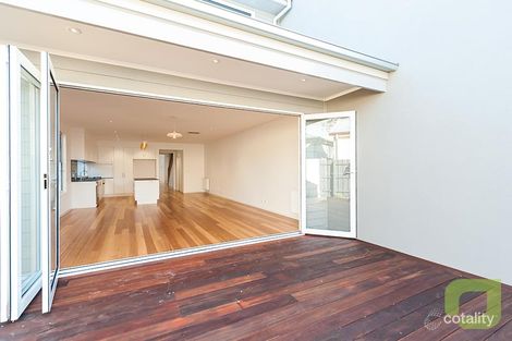 Property photo of 19 Russell Place Williamstown VIC 3016