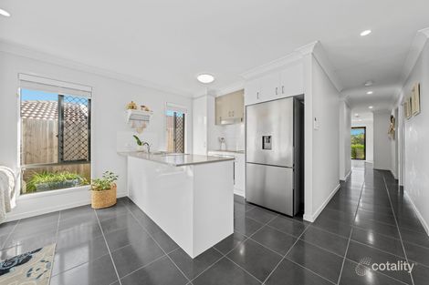 Property photo of 8 Steven Crescent Pimpama QLD 4209