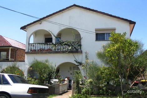 11 Woodlands Rd, Ashbury, NSW 2193