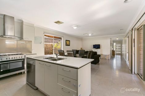 Property photo of 10 Kensei Place Sandhurst VIC 3977