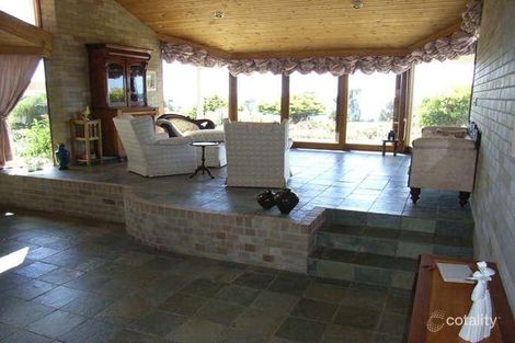 Property photo of 32 Coastal Court Dalmeny NSW 2546