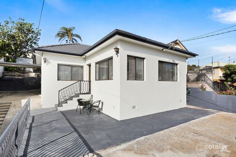 22 Malcolm Ave, Cringila, NSW 2502