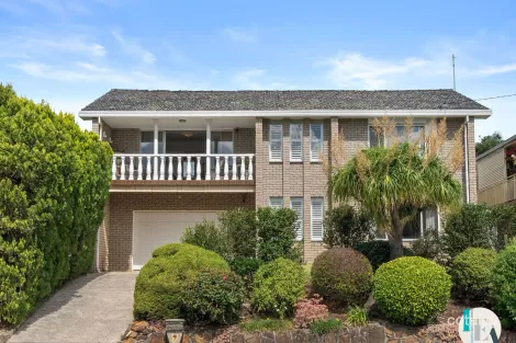97 Cummins St, Unanderra, NSW 2526
