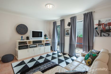 Property photo of 3 Robusta Close Erina NSW 2250