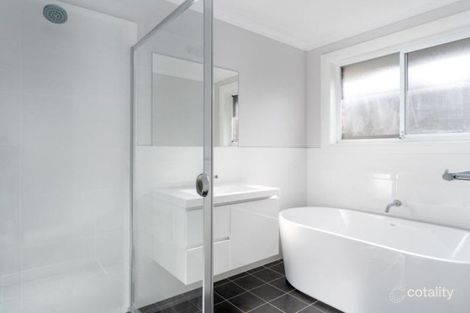 Property photo of 8/21 Largs Avenue Largs NSW 2320