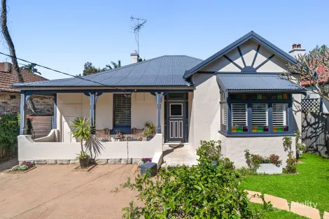 Property photo of 293 Rainbow Street South Coogee NSW 2034