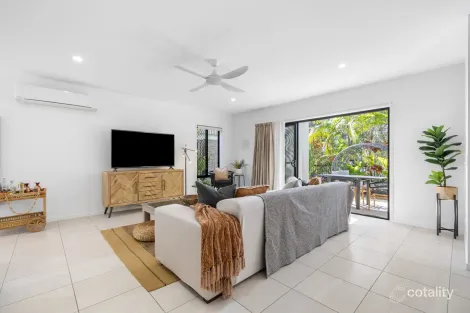 Property photo of 38 Prosperity Drive Birtinya QLD 4575