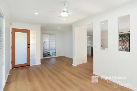 Property photo of 11 Chillawong Circuit Blackbutt NSW 2529