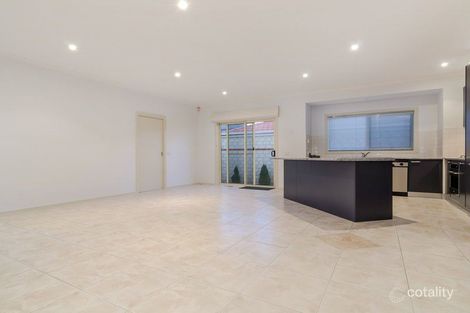 Property photo of 1/10 Shanns Avenue Mount Martha VIC 3934