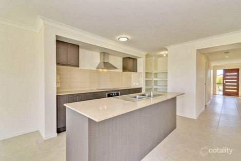 Property photo of 38 Eagle Parade Rochedale QLD 4123