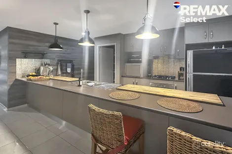 Property photo of 32 Helmsman Drive Bucasia QLD 4750