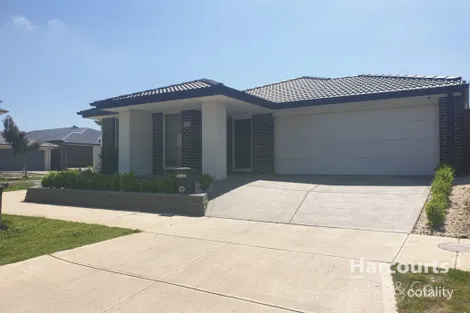28 BENDOC ST, WOLLERT, VIC 3750