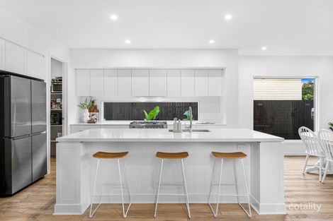 Property photo of 24 Mee Street Carina QLD 4152