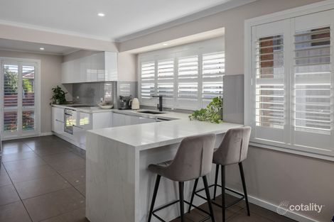 Property photo of 18 Wodonga Crescent Thomastown VIC 3074