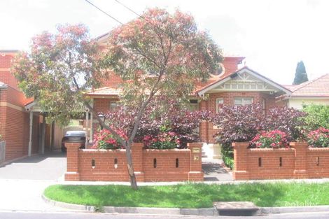 10 Springhall Pde, Pascoe Vale South, VIC 3044