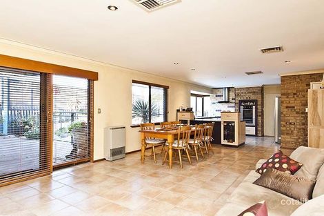 Property photo of 9 Woodlark Place Willetton WA 6155