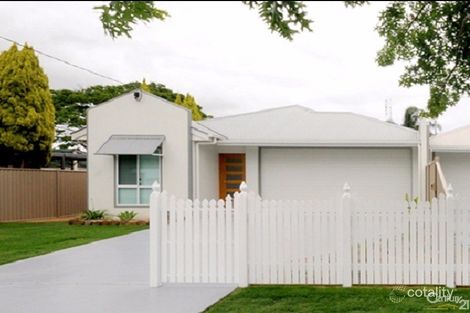 84 Taylor St, Newtown, QLD 4350