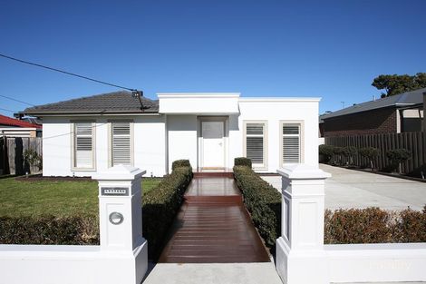 Property photo of 41 Goodwood Drive Springvale VIC 3171