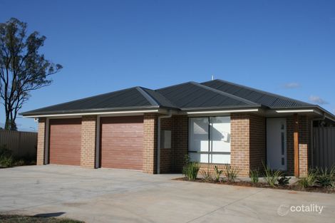 10 Dogwood Ct, Miles, QLD 4415