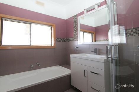 Property photo of 1102 Norman Street Wendouree VIC 3355