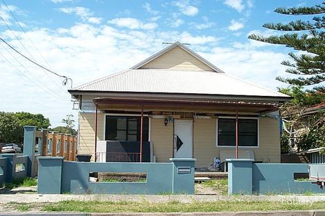 Property photo of 13 Hamilton Street Hamilton North NSW 2292