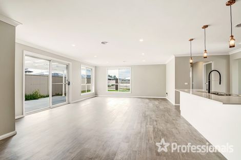 Property photo of 21 Maxwell Drive Eglinton NSW 2795