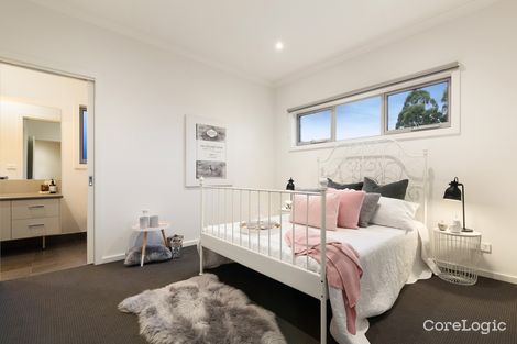 Property photo of 2/63 Exeter Road Croydon North VIC 3136