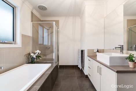 Property photo of 2/63 Exeter Road Croydon North VIC 3136