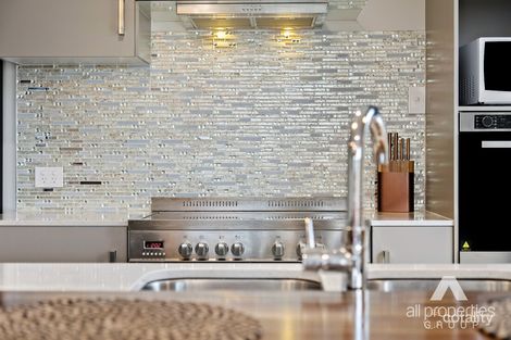 Property photo of 51 Josephine Court Logan Reserve QLD 4133