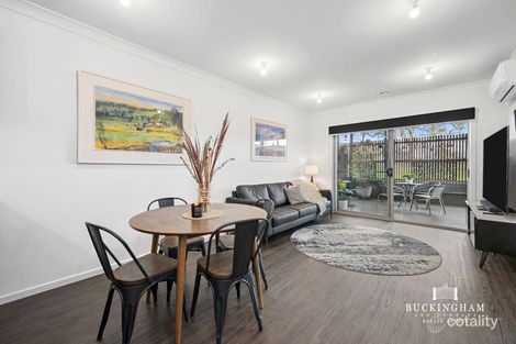 Property photo of 8 Flint Close Doreen VIC 3754