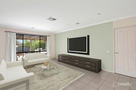 Property photo of 19 Wangara Crescent Queanbeyan West NSW 2620