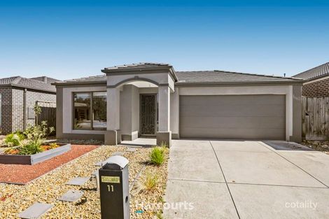 Property photo of 11 Field Street Pakenham VIC 3810