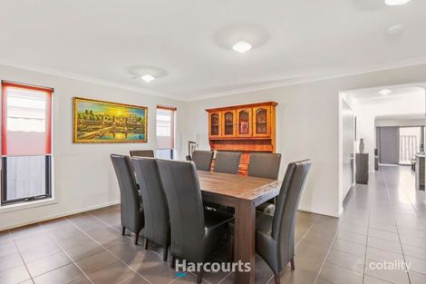 Property photo of 11 Field Street Pakenham VIC 3810