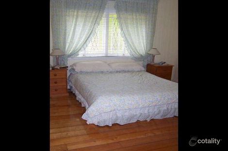 Property photo of 28 Park Road West Dutton Park QLD 4102