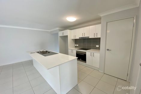Property photo of 32 Ironbark Drive Fern Bay NSW 2295