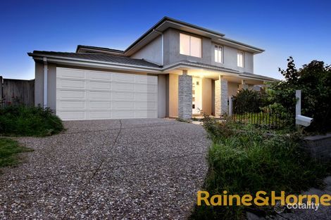 Property photo of 30 Baddeley Circuit Cranbourne North VIC 3977