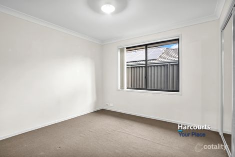 Property photo of 8 Brunswick Circuit Ropes Crossing NSW 2760