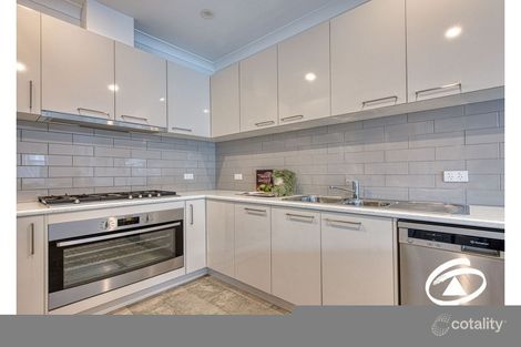 Property photo of 31 Fairweather Parade Officer VIC 3809